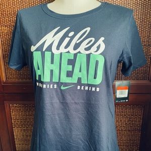 Nike new tee size large